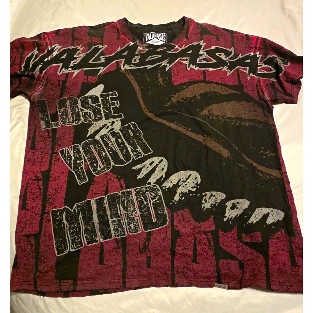 VALABASAS Vintage Men's 2XL Black/Burgundy Graphic Logo Crew Neck T-Shirt